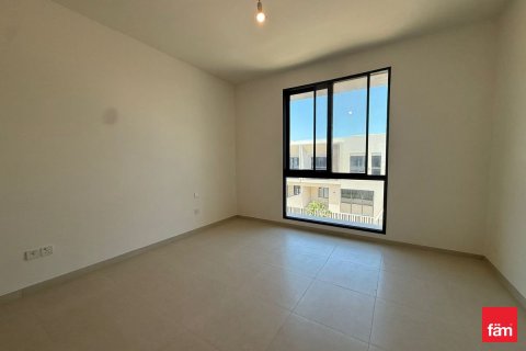 Снять в аренду таунхаус в Джабаль-Али, Дубай: 4 спальни, 343.3м², № 111449 - фото 19