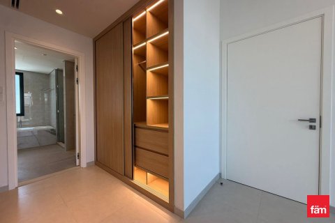 Снять в аренду таунхаус в Джабаль-Али, Дубай: 4 спальни, 343.3м², № 111449 - фото 13
