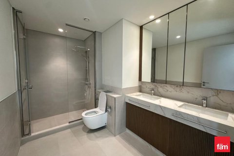 Apartment in Dubai Harbour, Dubai 2 bedrooms, 115.1 sq.m. № 111447 - photo 13