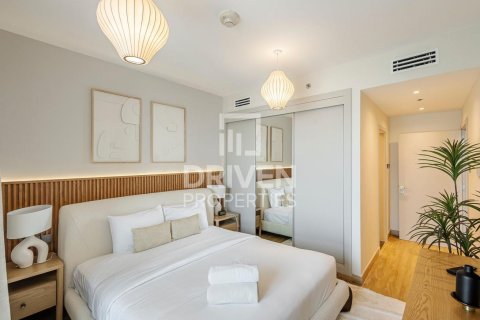 Apartment in Dubai Marina, Dubai 2 bedrooms, 110 sq.m. № 19102 - photo 5