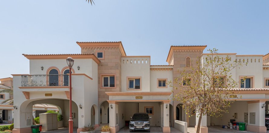 Townhouse in Jumeirah Golf Estates, Dubai 3 bedrooms, 190.92 sq.m. № 142132