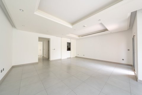 Townhouse in Jumeirah Golf Estates, Dubai 3 bedrooms, 190.92 sq.m. № 142132 - photo 7