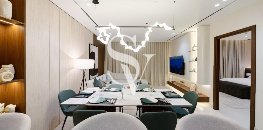 Apartment in Dubai Land, Dubai 2 bedrooms, 112 sq.m. № 67865