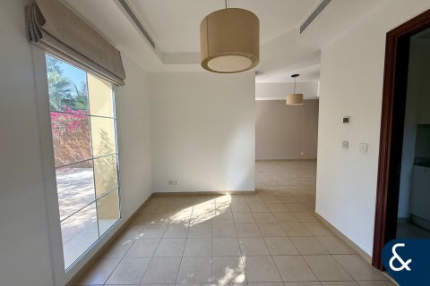 Villa in Palmera, Arabian Ranches, Dubai 3 bedrooms, 206 sq.m. № 74847 - photo 7