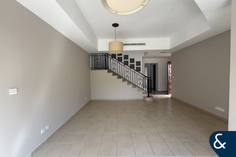 Villa in Palmera, Arabian Ranches, Dubai 3 bedrooms, 206 sq.m. № 74847 - photo 5