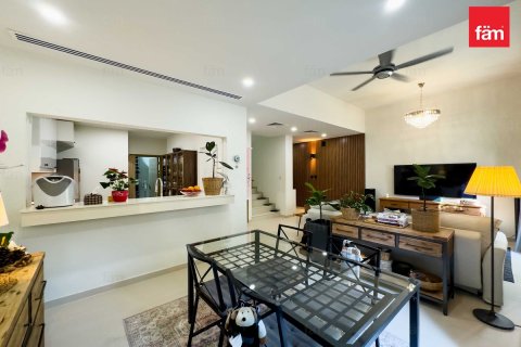 Villa in Dubai 3 bedrooms, 161.4 sq.m. № 72289 - photo 18