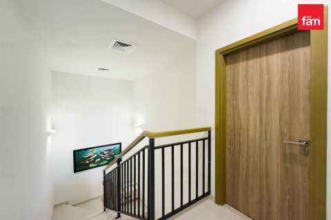 Villa in Dubai 3 bedrooms, 161.4 sq.m. № 72289 - photo 6