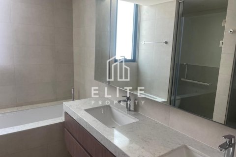 Снять в аренду виллу в Caya, Arabian Ranches 3, Дубай: 4 спальни, № 85488 - фото 7