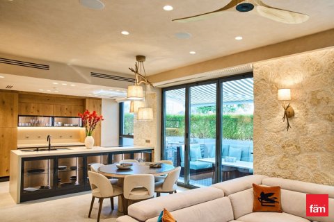 Townhouse in Dubai Hills Estate, Dubai 3 bedrooms, 191.4 sq.m. № 93619 - photo 7