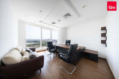 Bureau à Business Bay, Dubai, 86.8 m², № 93608 - photo 2