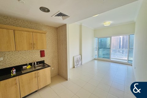Apartment in Business Bay, Dubai 1 bedroom, 60 sq.m. № 74744 - photo 2