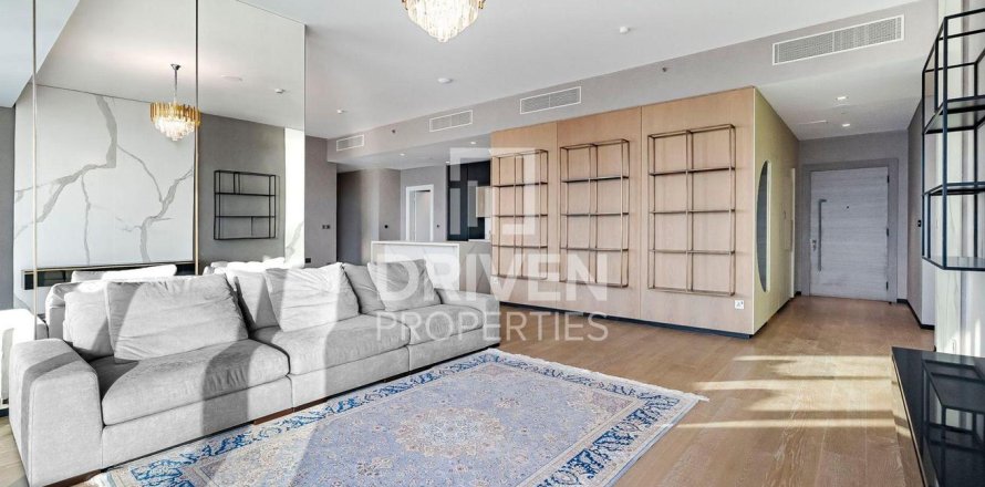 شقة في The Crescent, نخلة جميرا, دبي 4 غرف نوم, 310.02 م² رقم 128601