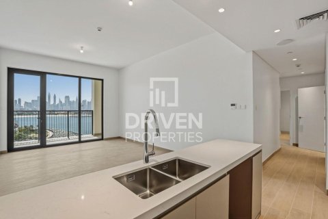 Снять в аренду квартиру в La Mer, Джумейра, Дубай: 2 спальни, 118.36м², № 128611 - фото 13