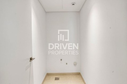 Снять в аренду квартиру в La Mer, Джумейра, Дубай: 1 спальня, 74.32м², № 128612 - фото 9