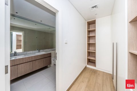 Apartment in Dubai 2 bedrooms, 123.4 sq.m. № 110567 - photo 7