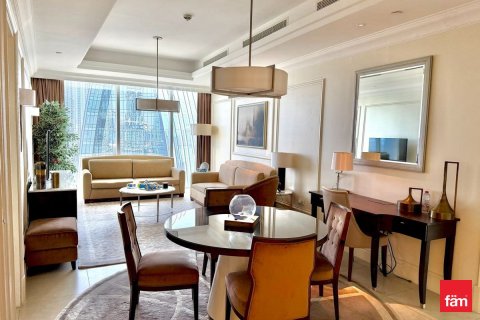 Apartment in Downtown Dubai (Downtown Burj Dubai), Dubai 2 bedrooms, 118.1 sq.m. № 110568 - photo 12