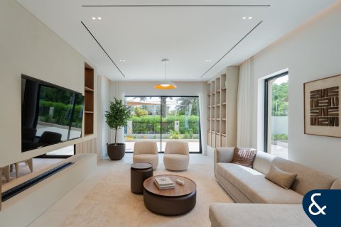 Купить виллу в Арабиан Ранчес, Дубай: 5 спален, 547м², № 78771 - фото 3