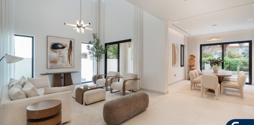 Вилла в Арабиан Ранчес, Дубай, 5 спален, 547м², № 78771