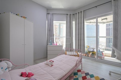 Apartment in Jumeirah Lake Towers, Dubai 2 bedrooms, 89.4 sq.m. № 21004 - photo 6