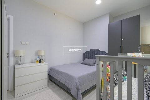 Apartment in Jumeirah Lake Towers, Dubai 2 bedrooms, 89.4 sq.m. № 21004 - photo 4