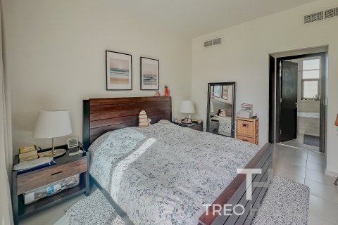 Townhouse in Reem, Dubai 4 bedrooms, 263 sq.m. № 13414 - photo 19