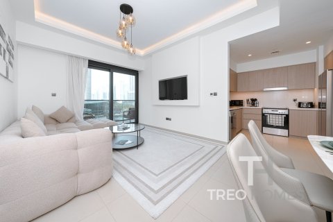 Купить квартиру в Бурдж-Халифе, Дубай: 2 спальни, 123м², № 13407 - фото 3
