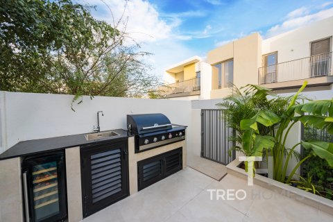 Townhouse in Tilal Al Ghaf, Dubai 4 bedrooms, 219 sq.m. № 13406 - photo 21