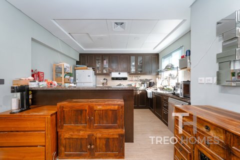 Townhouse in Casa Dora, Serena, Dubai 3 bedrooms, 213 sq.m. № 13416 - photo 7