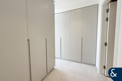 Villa in Mudon, Dubai 3 bedrooms, 206 sq.m. № 76264 - photo 8