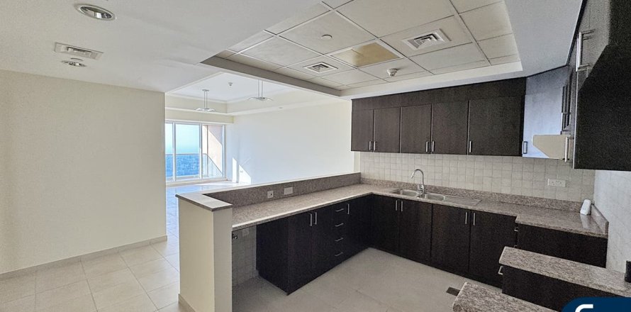 Apartment in Churchill Towers, Business Bay, Dubai 2 bedrooms, 118 sq.m. № 76257