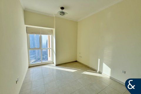 Apartment in Churchill Towers, Business Bay, Dubai 2 bedrooms, 118 sq.m. № 76257 - photo 9
