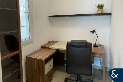 Villa en Springs 8, The Springs, Dubai, 2 dormitorios, 157 m², № 76266 - foto 4