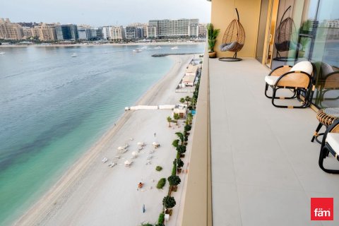 Купить квартиру в Dubai Harbour, Дубай: 2 спальни, 132.7м², № 70722 - фото 1