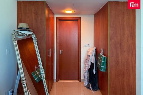 Снять в аренду квартиру в DIFC, Дубай: 1 спальня, 72.3м², № 90560 - фото 27