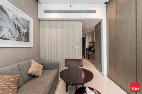 Apartment in Business Bay, Dubai 42.1 sq.m. № 90559 - photo 2