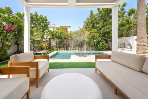 Townhouse in The Springs, Dubai 3 bedrooms, 210 sq.m. № 44174 - photo 19