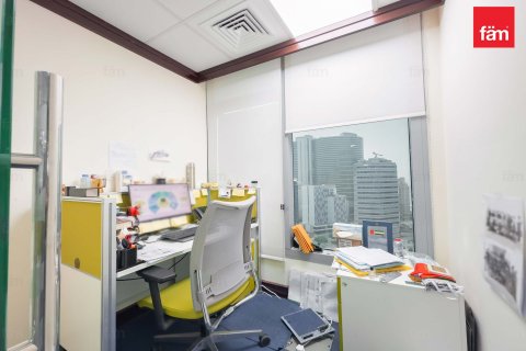 Office in Dubai 110 sq.m. № 41016 - photo 11