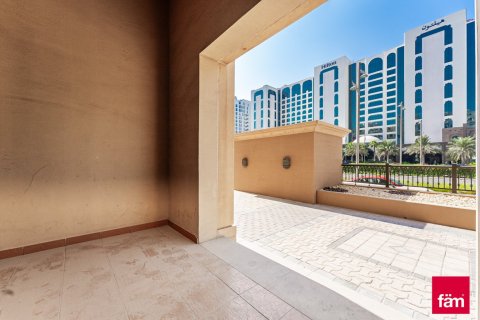 Townhouse in Palm Jumeirah, Dubai 3 bedrooms, 345.6 sq.m. № 43145 - photo 19