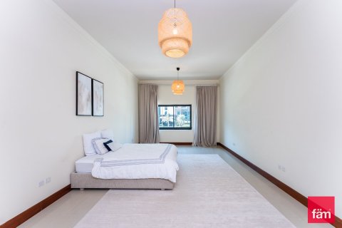 Townhouse in Palm Jumeirah, Dubai 3 bedrooms, 345.6 sq.m. № 43145 - photo 4