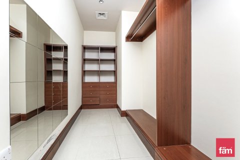 Townhouse in Palm Jumeirah, Dubai 3 bedrooms, 345.6 sq.m. № 43145 - photo 10