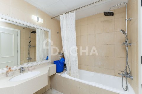 Apartment in Dubai Sports City, Dubai 2 bedrooms, 136 sq.m. № 105385 - photo 15