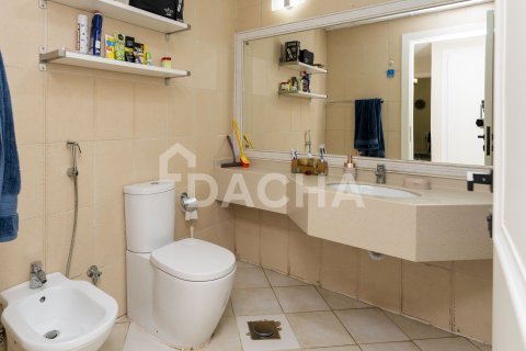 Apartment in Dubai Sports City, Dubai 2 bedrooms, 136 sq.m. № 105385 - photo 2