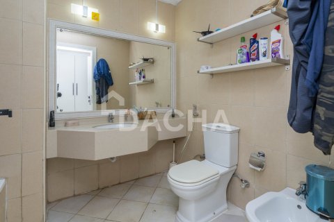 Apartment in Dubai Sports City, Dubai 2 bedrooms, 136 sq.m. № 105385 - photo 8