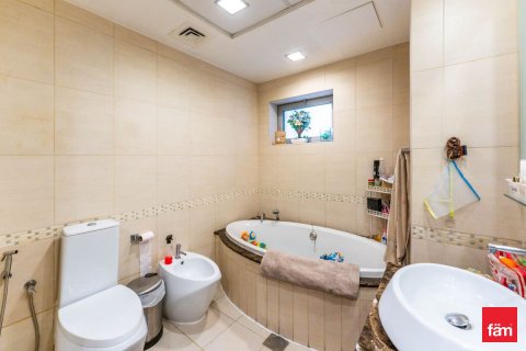 Apartamento en Business Bay, Dubai, 4 dormitorios, 410.5 m², № 84675 - foto 18