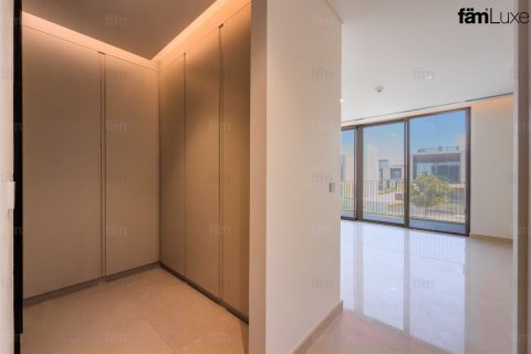 Villa in Dubai Hills Estate, Dubai 5 bedrooms, 660 sq.m. № 113482 - photo 10