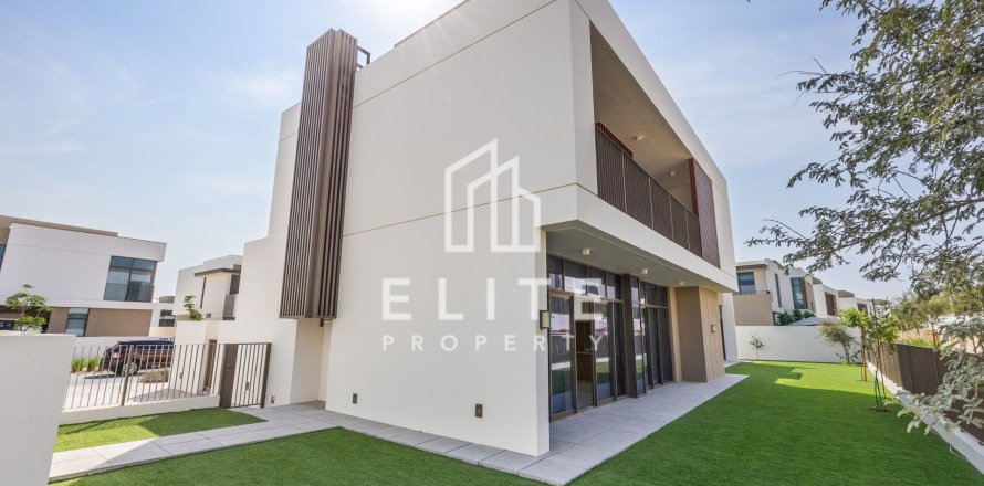 فيلا في دبي 4 غرف نوم رقم 85568