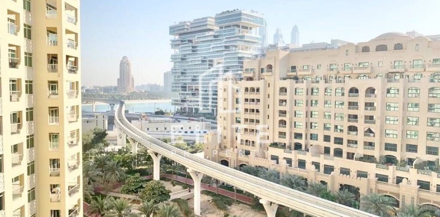 Appartement à Shoreline Apartments, Palm Jumeirah, Dubai, 3 chambres, 199 m², № 85709