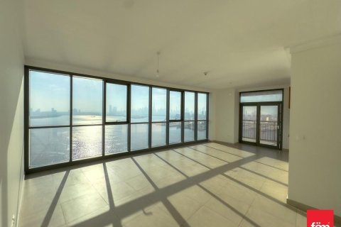 Apartment in Dubai 3 bedrooms, 197.3 sq.m. № 113202