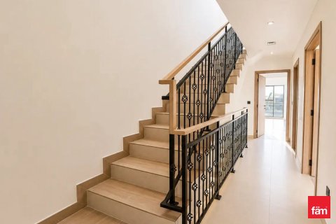 Townhouse in Dubai 5 bedrooms, 201.8 sq.m. № 113203 - photo 6