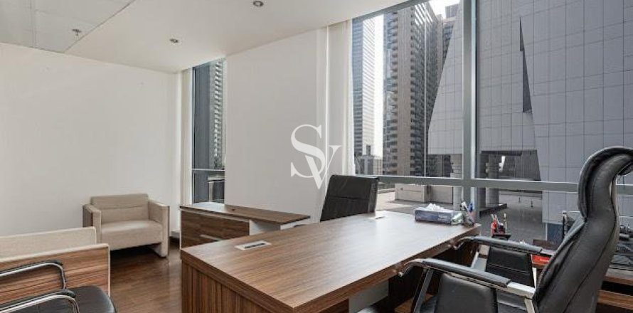 Bureau à Business Bay, Dubai, 92 m², № 113241